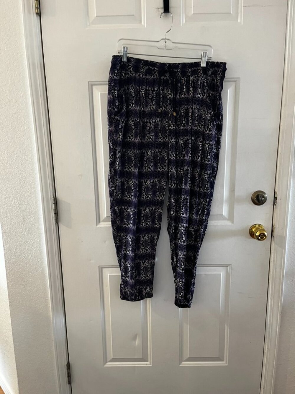 Magic Woman's Plus-Size Purple Animal Print Casual Vacation Summer Pants Sz 2x